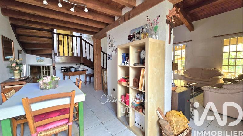 Maison - 122 m² - 5 pièces