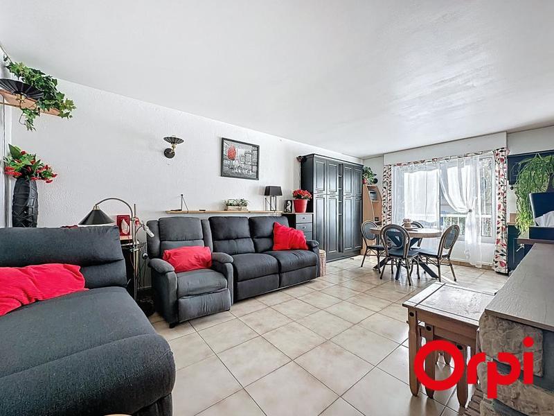 Appartement - 81 m² - 4 pièces