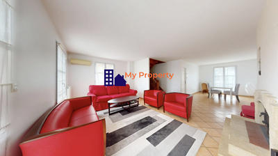 Maison - 122 m² - 5 pièces