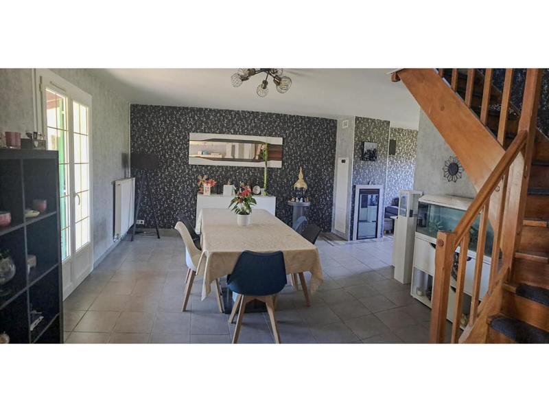 Pavillon - 92 m² - 6 pièces