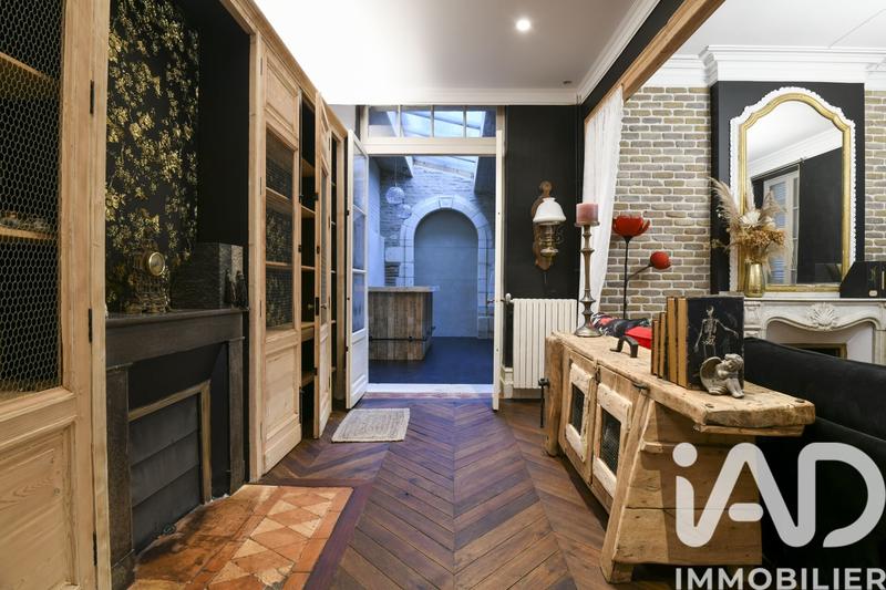 Maison - 309 m² - 10 pièces