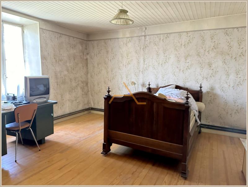 Maison - 107 m² - 5 pièces