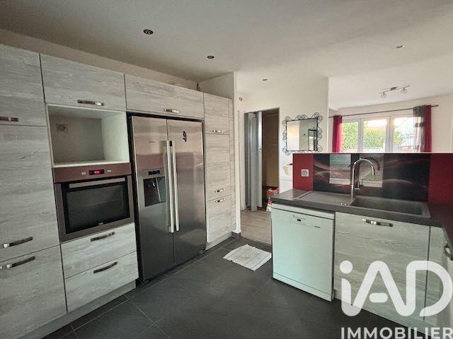 Maison - 145 m² - 5 pièces