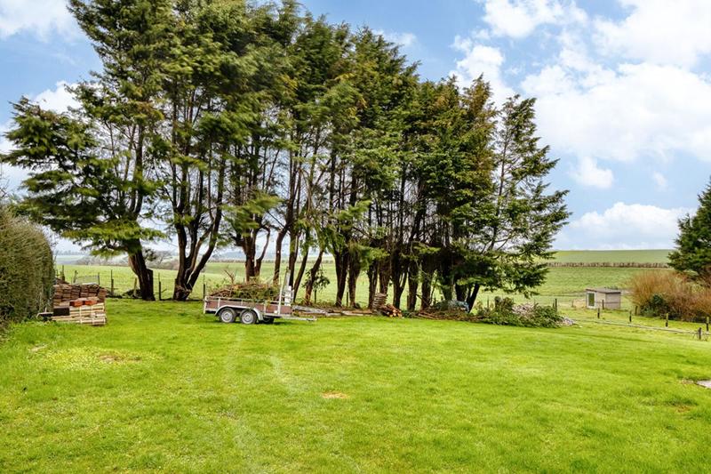 Maison - 213 m² - 10 pièces