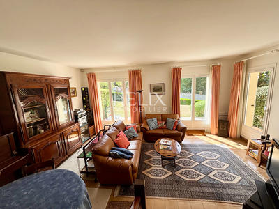 Maison - 130 m² - 7 pièces