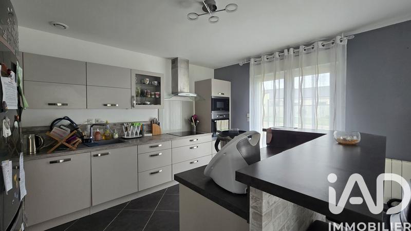 Maison - 122 m² - 6 pièces