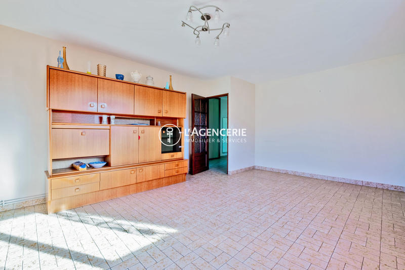 Maison - 92 m² - 4 pièces