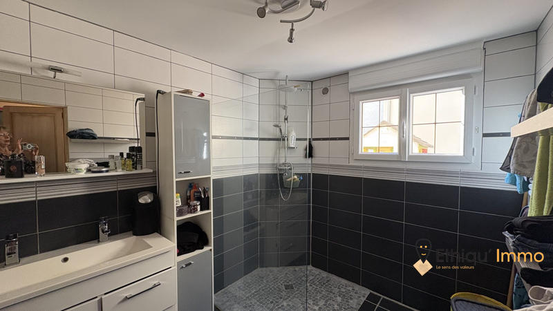 Maison ancienne - 170 m² - 7 pièces