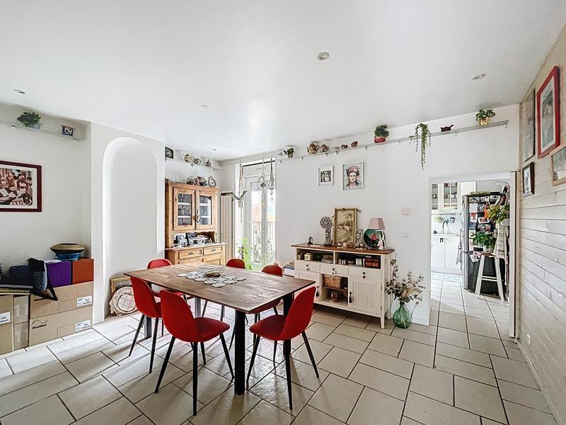 Maison - 136 m² - 6 pièces