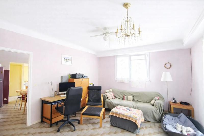 Maison - 277 m² - 6 pièces