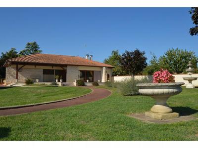 Maison - 229 m² - 6 pièces