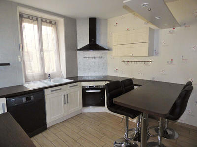 Maison - 107 m² - 5 pièces