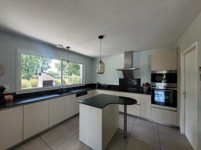 Maison - 173 m² - 6 pièces