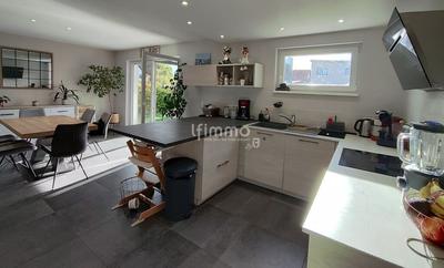 Maison - 102 m² - 5 pièces