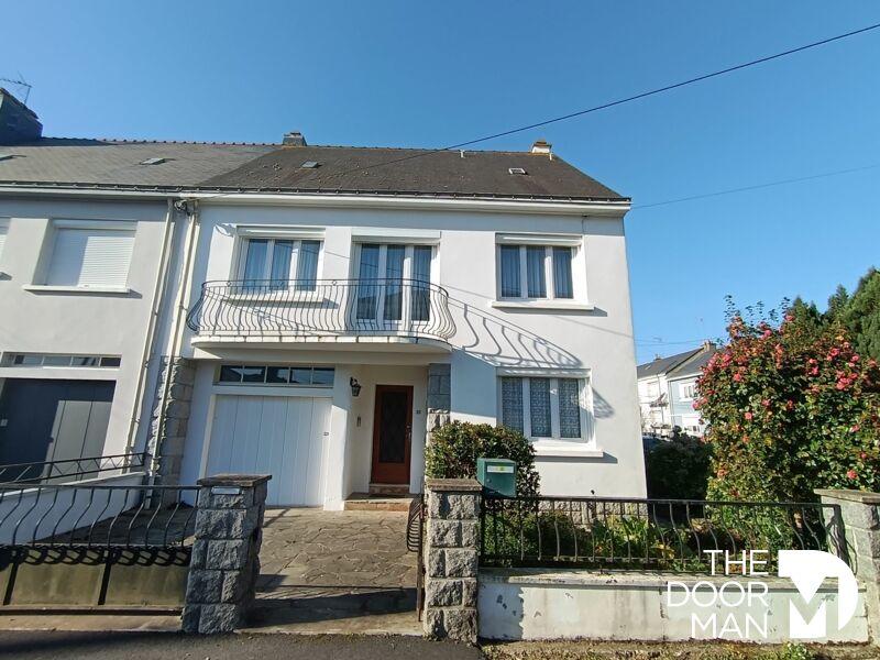 Maison - 102 m² - 5 pièces