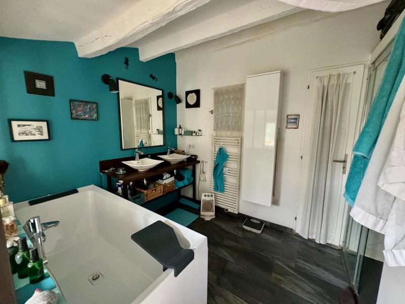 Maison - 140 m² - 4 pièces