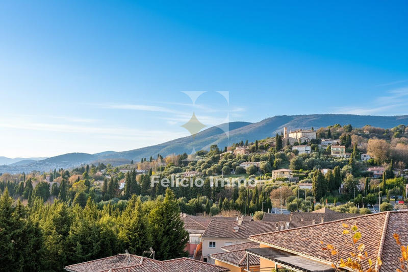 Appartement - 83 m² - 3 pièces