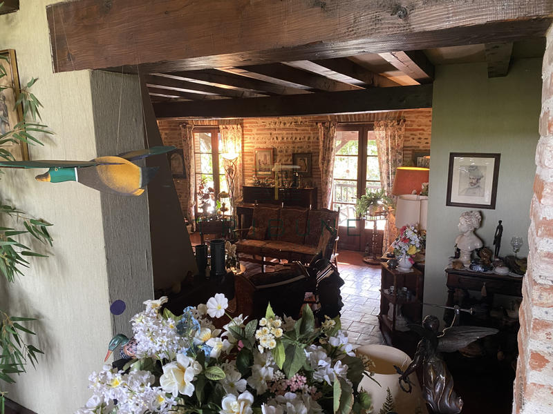 Maison - 167 m² - 6 pièces