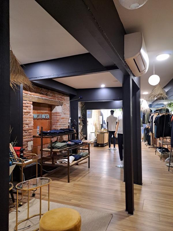 Local commercial - 90 m²