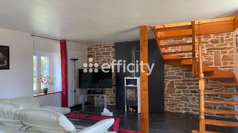 Maison - 310 m² - 16 pièces