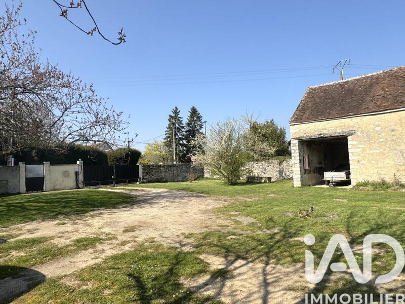 Maison - 267 m² - 11 pièces