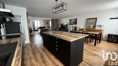 Maison de ville - 130 m² - 6 pièces