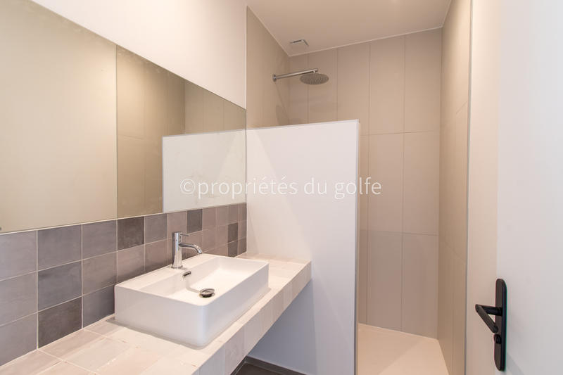 Appartement - 133 m² - 3 pièces