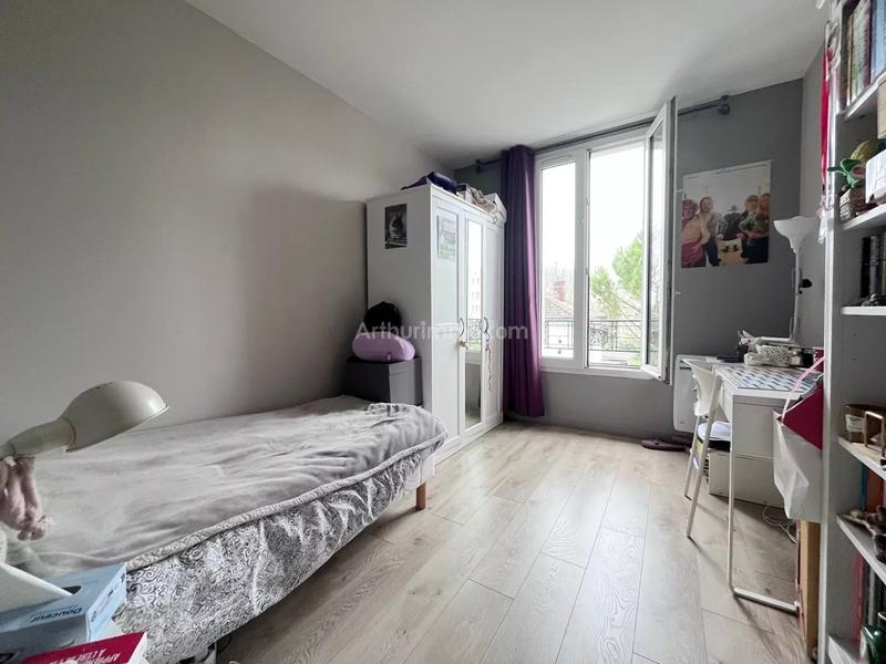 Appartement - 99 m² - 5 pièces