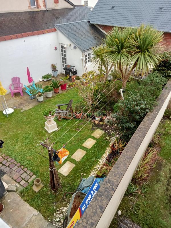 Propriété - 190 m² - 12 pièces