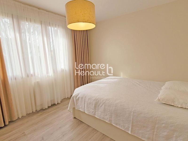 Pavillon - 105 m² - 6 pièces