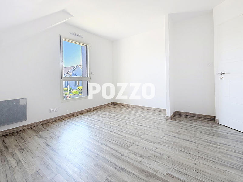 Maison - 97 m² - 5 pièces