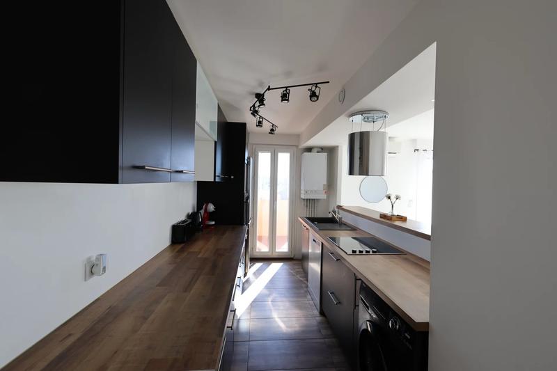 Appartement - 86 m² - 4 pièces