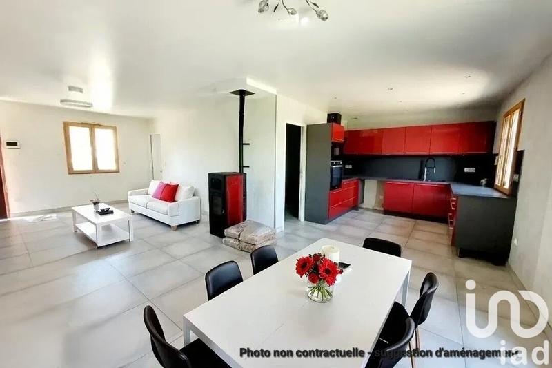 Maison - 96 m² - 5 pièces