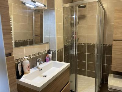 Appartement - 86 m² - 4 pièces