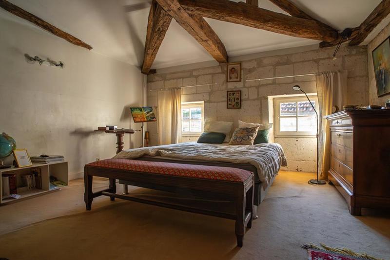 Maison - 202 m² - 8 pièces