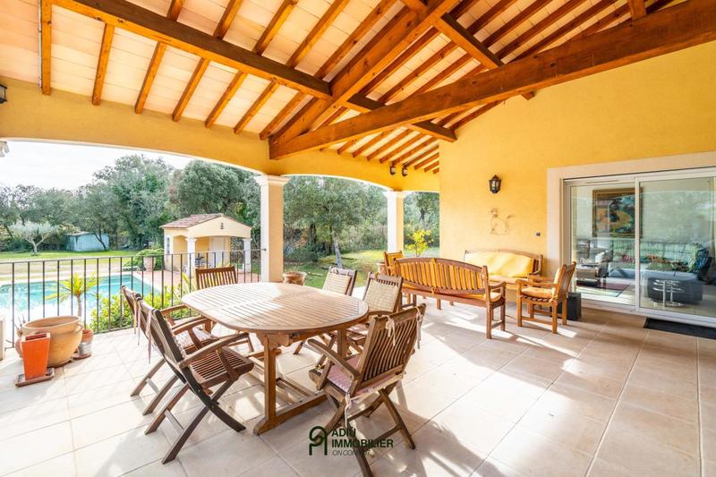 Villa - 170 m² - 5 pièces