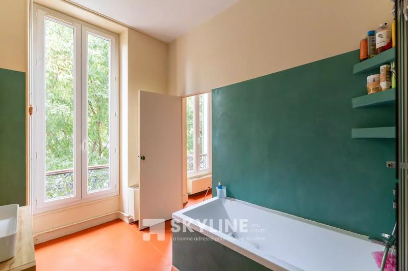Appartement - 147 m² - 5 pièces