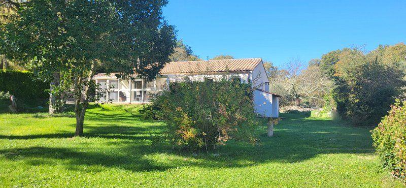 Maison - 102 m² - 6 pièces