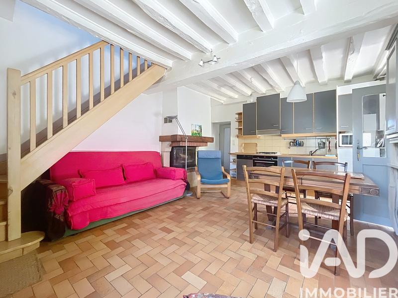 Maison - 218 m² - 9 pièces