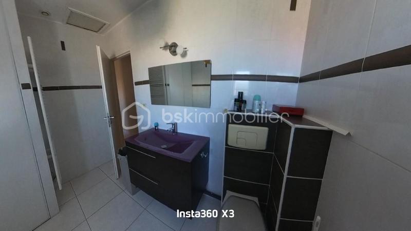 Maison traditionnelle - 163 m² - 5 pièces