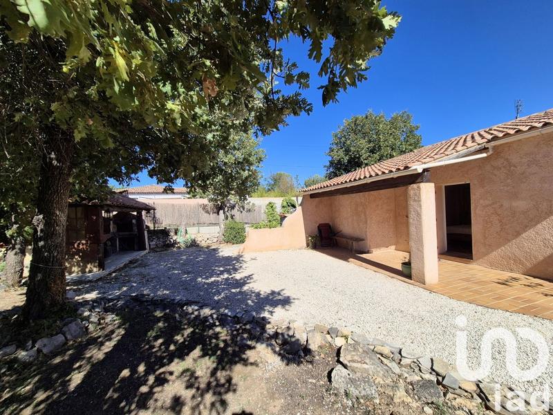 Maison - 210 m² - 8 pièces