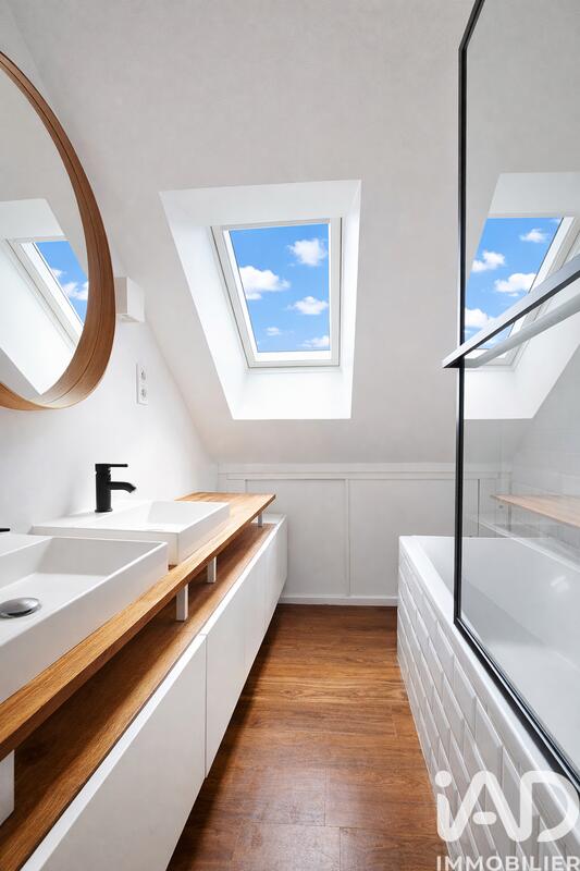 Loft - 73 m² - 4 pièces