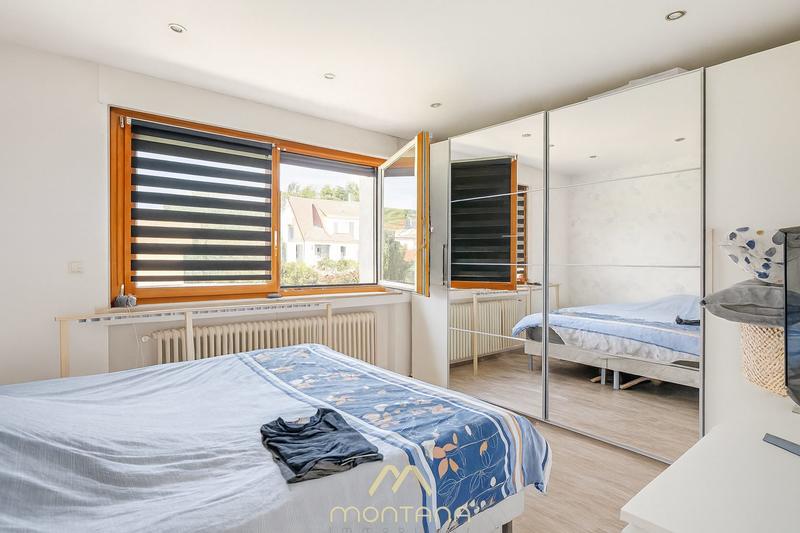 Maison - 238 m² - 7 pièces