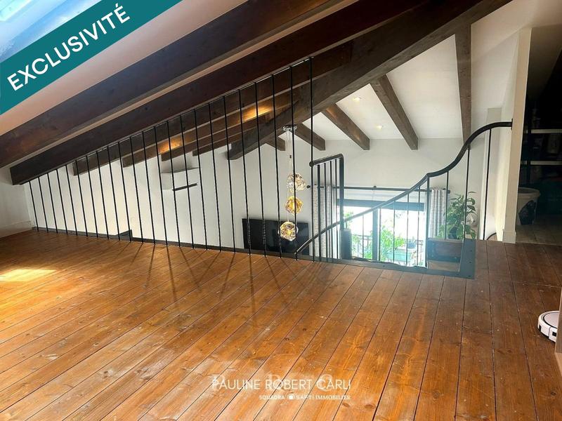 Appartement - 100 m² - 3 pièces