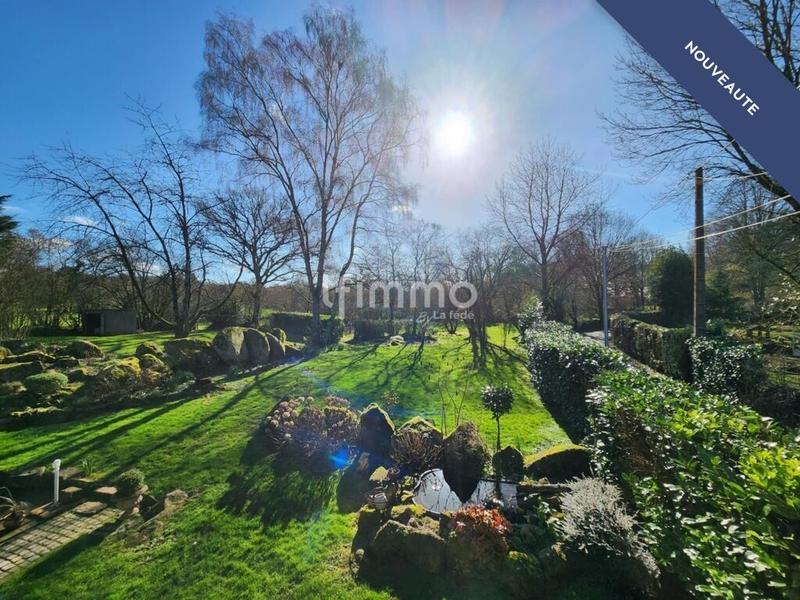 Demeure - 231 m² - 12 pièces