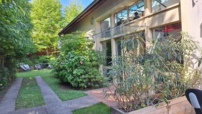 Appartement - 168 m² - 5 pièces