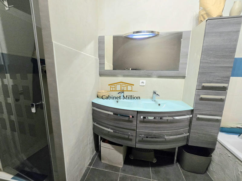 Maison - 80 m² - 3 pièces