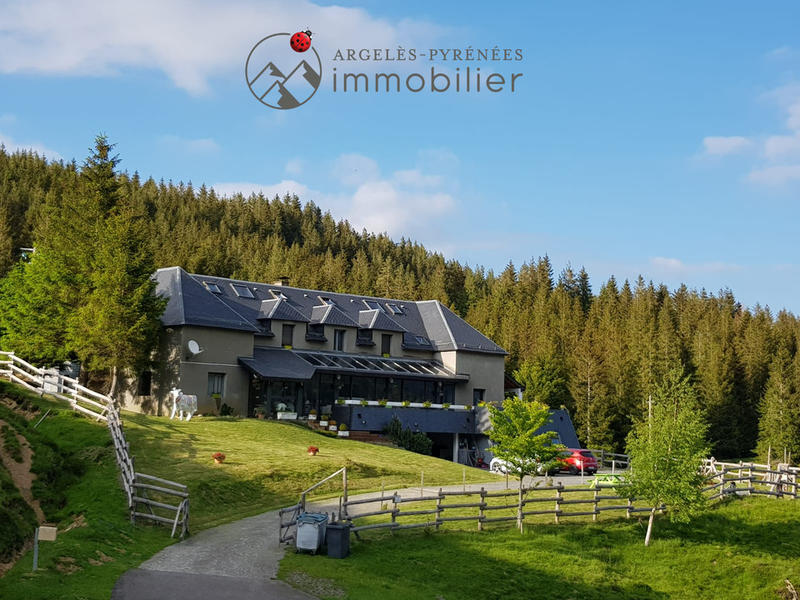 Immeuble - 572 m² - 16 pièces