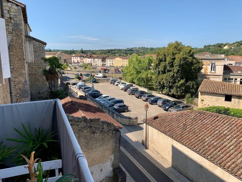 Maison - 380 m² - 12 pièces