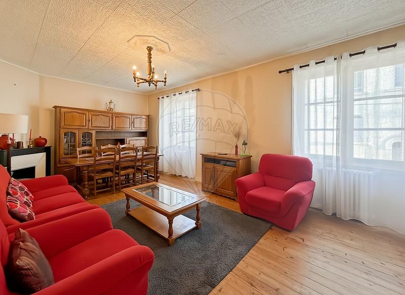 Maison - 105 m² - 5 pièces